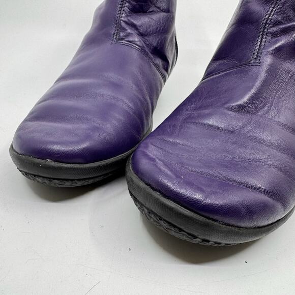SOLE TERRA 'Lark Boot 2' Eggplant Purple Leather Ankle Boots - Picture 7 of 10